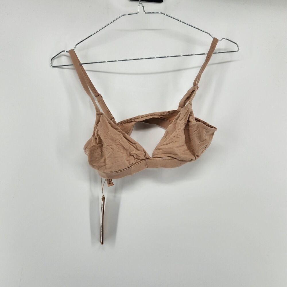 Skims Small Mica Fits Everybody Triangle Bralette NWT